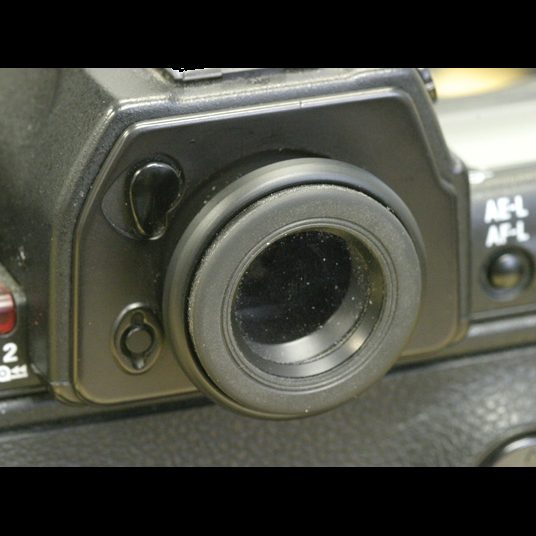 Think Tank EP-NSI Oogschelp / Adapter voor Hydrophobia