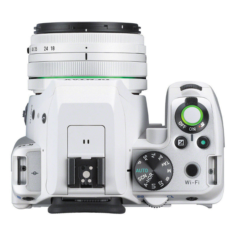 Pentax KS2 DSLR Wit + 1850mm WR + 50200mm WR