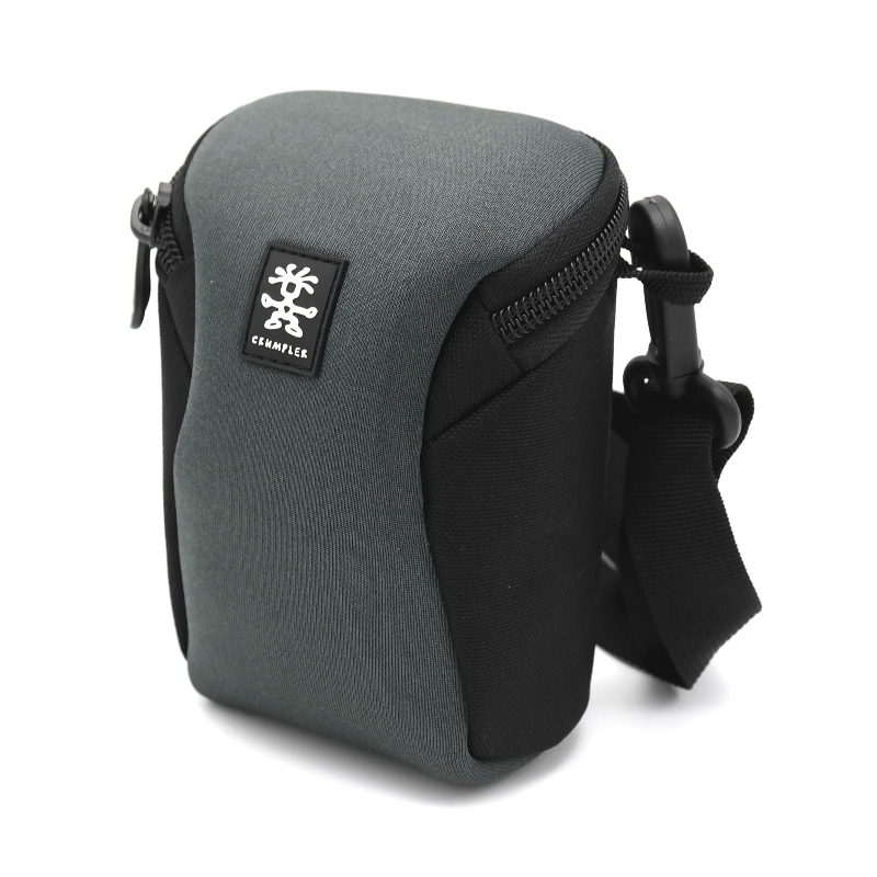 crumpler base layer pouch m