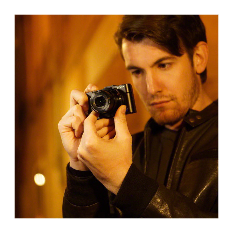 Sony Cybershot DSCRX100 II Travel Kit kopen? CameraNU.nl