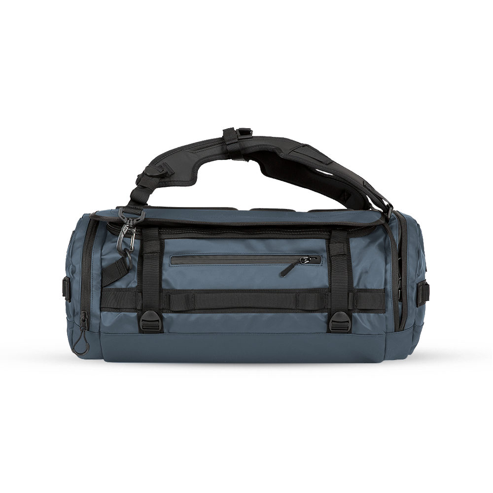 Wandrd Hexad Carryall Duffel 40-Liter Aegean Blue