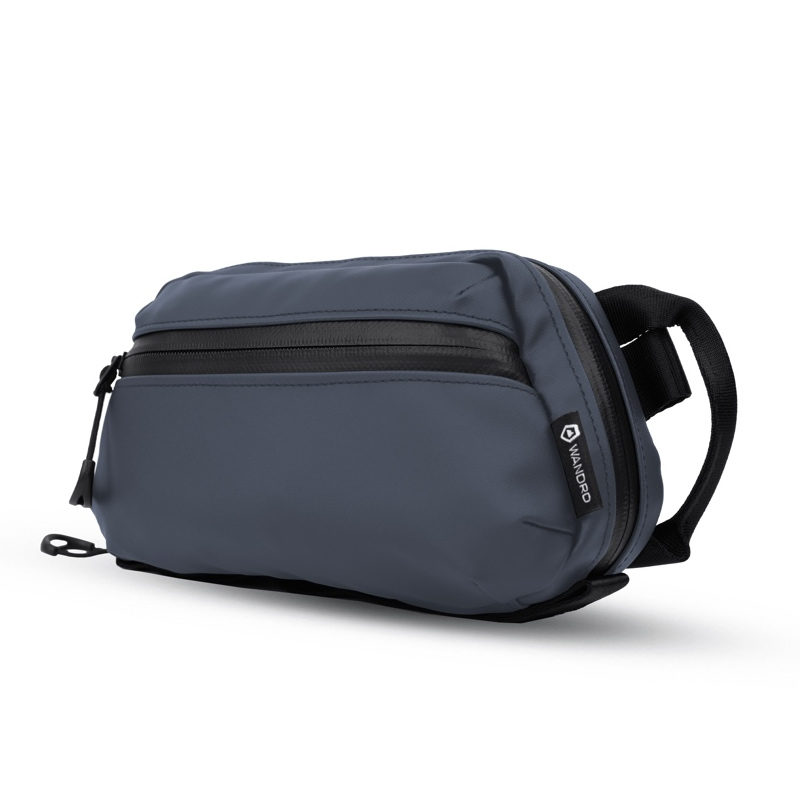 Wandrd Tech Bag Medium Aegean Blue