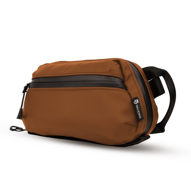 Wandrd Tech Bag Medium Sedona Orange