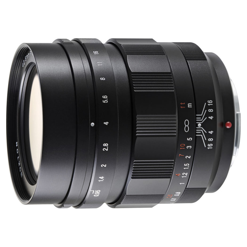 Voigtlander Nokton 42.5mm f/0.95 MFT-mount objectief Zwart