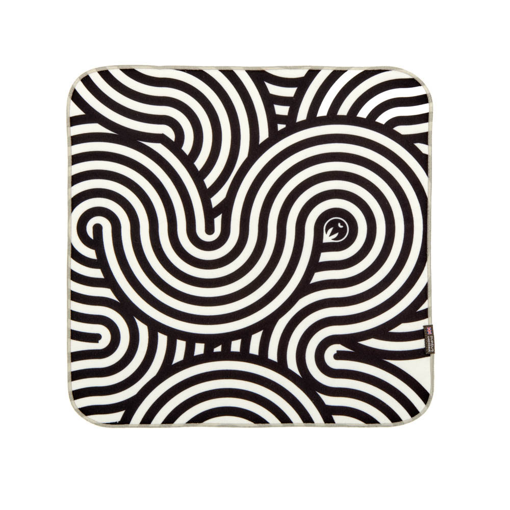 3 Legged Thing Wrapz Self-adhesive Reusable Cloth Wrap Swirl Medium