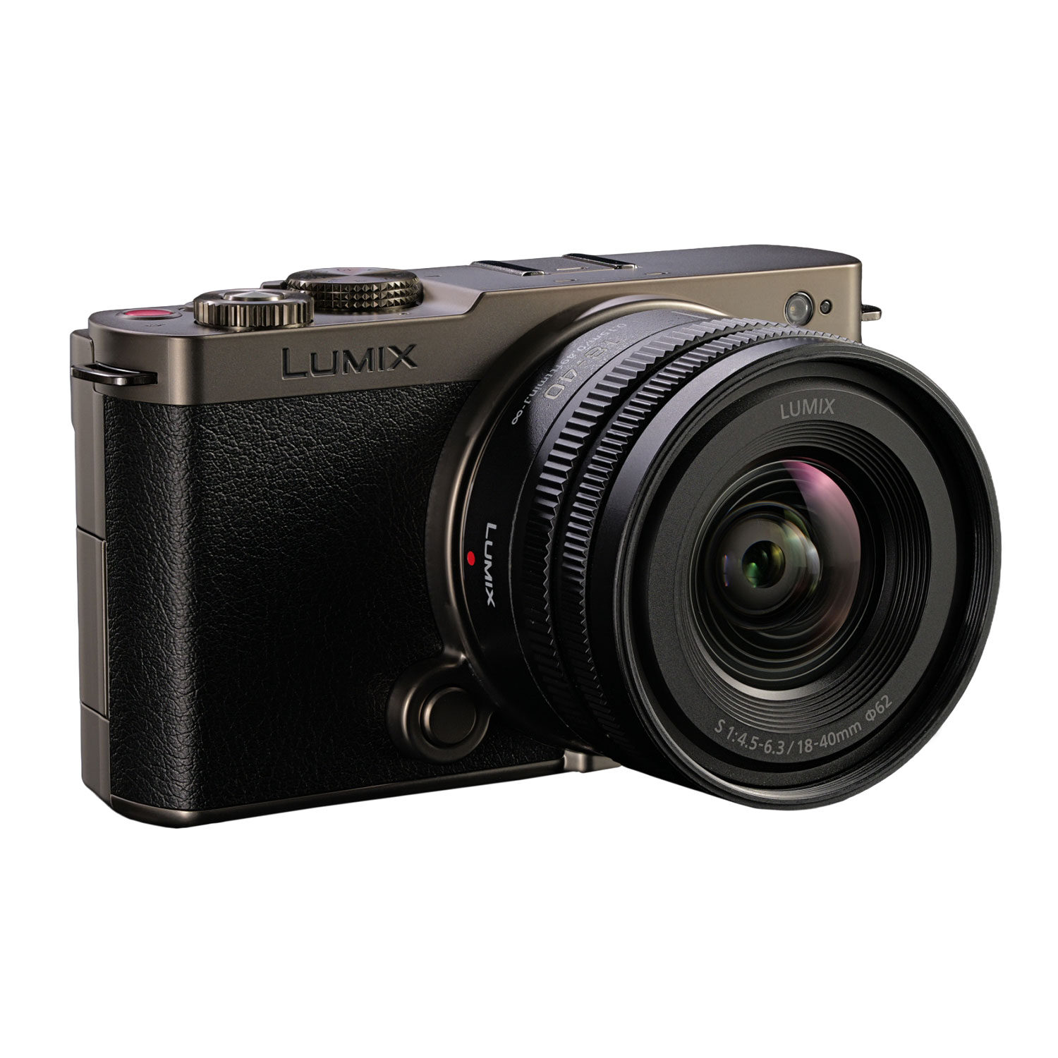Panasonic Lumix S9 systeemcamera Black Titanium Edition + 18-40mm f/4.5-6.3