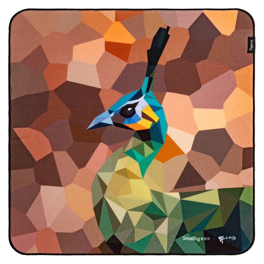 SmallRig 6040 Wild China Film Series Camera Wrap (Green Peafowl Pattern)