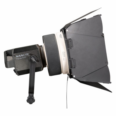 Nanlite FL-20G Fresnel Lens met Barndoors (FZ300 / FZ500) - Verhuur