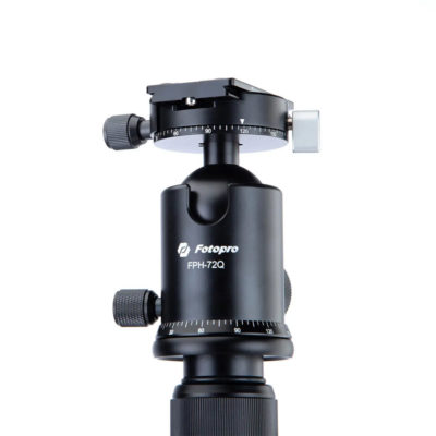 Fotopro X-75C Carbon tripod met 72Q balhoofd