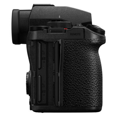 Panasonic Lumix DC-S5 Mark II X systeemcamera Body Zwart geheugenpoort zijkant rechts