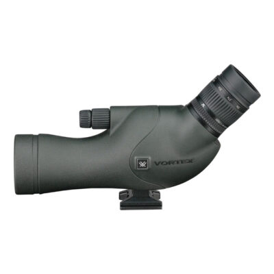 Rechterzijaanzicht van de Vortex Viper HD 11-33x50 Angled telescoop op witte achtergrond, met vergrotingsinstellingen goed zichtbaar