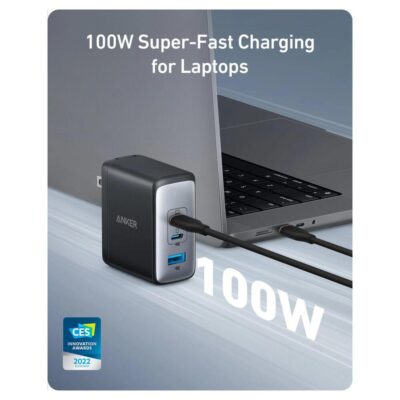 Anker 736 Snellader aangesloten op laptop met tekst “100W Super-Fast Charging for Laptops”